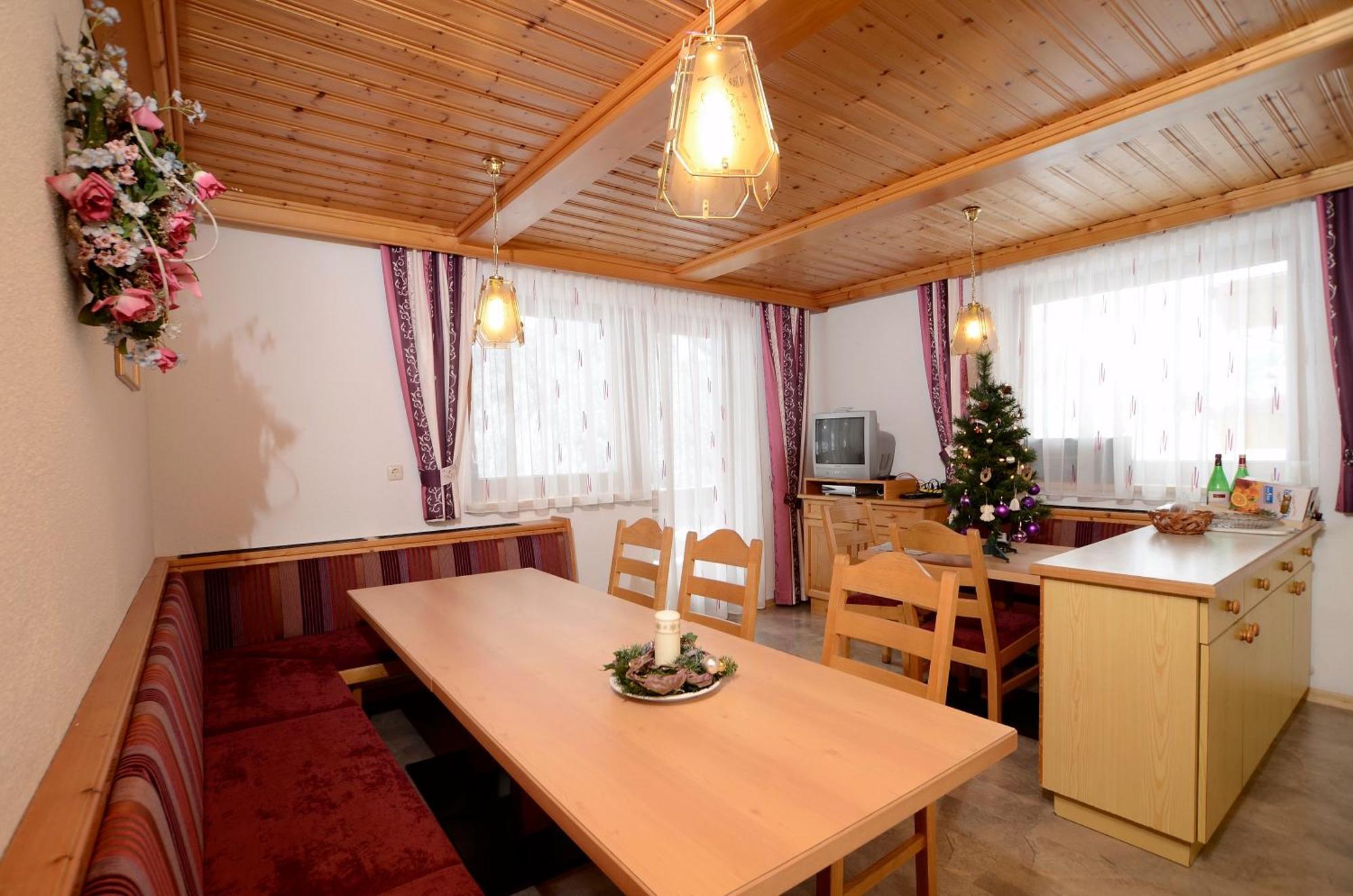 Appartement Haus Ladner - Josef Und Marianne à Kappl  Extérieur photo